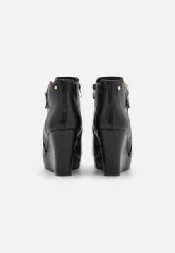 Bottines À Plateau - Black -Anna Field Soldes Boutique 12b59d70479c487180ae4db3cc2465a0