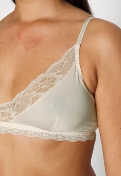 Anna Field 2 Pack - Soutien-Gorge Triangle - Pink/Blue 13 Anna Field 2 Pack - Soutien-Gorge Triangle - Pink/Blue -Anna Field Soldes Boutique 2e616ce5c0d445898b628dc75b3a135d