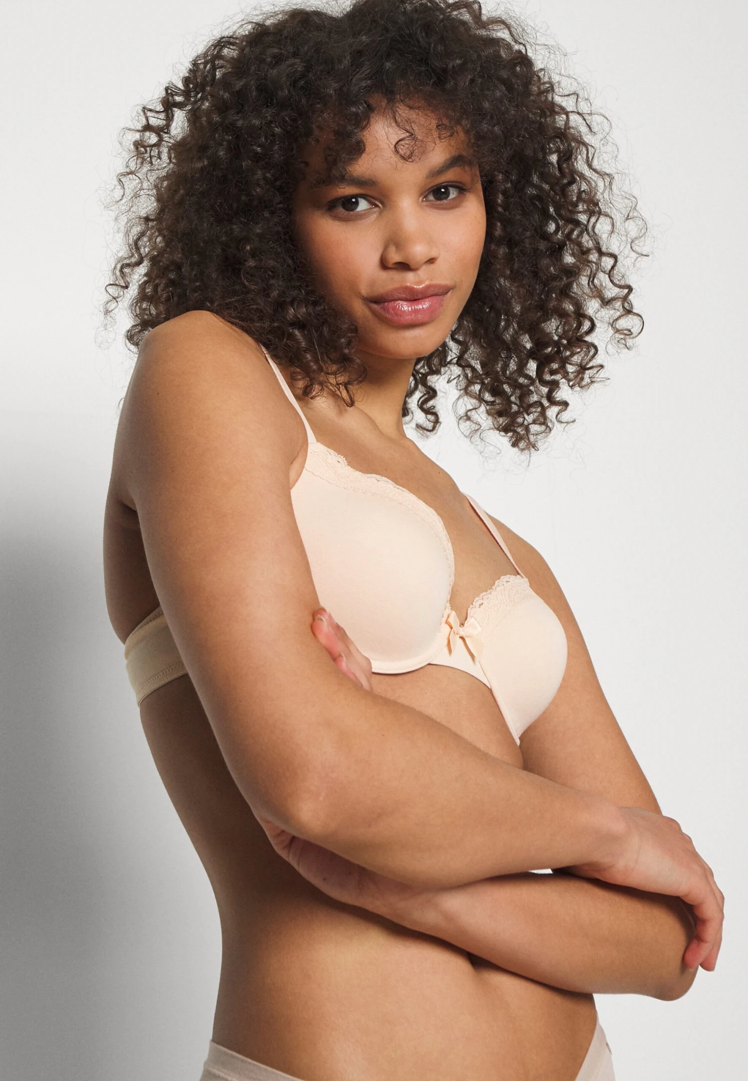 Anna Field 3 Pack - Soutien-Gorge À Armatures - Nude - 916_Black - 802_Pink - 402 6 Anna Field 3 Pack - Soutien-Gorge À Armatures - Nude - 916_Black - 802_Pink - 402 – Image 6