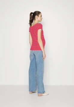 Maternity Double Layer Nursing - T-Shirt Imprimé - Dark Red / Multicoloured -Anna Field Soldes Boutique 3c9dce8ecde943dda45a78c27b392b68