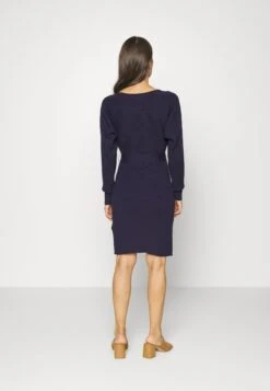 Anna Field Wrap V Ausschnitt Mini Strickkleid Mit Gürtel - Robe Fourreau - Dark Blue -Anna Field Soldes Boutique 41ab5049c9cf4780b3c7830207350d6a