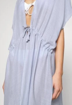 Anna Field Printed Short Kimono / 606 - Khaki_003 - Off-White - Accessoire De Plage - 502 - Blue 9 Anna Field Printed Short Kimono / 606 - Khaki_003 - Off-White - Accessoire De Plage - 502 - Blue -Anna Field Soldes Boutique 641e145d8ffb484d8fedef2a26e13426