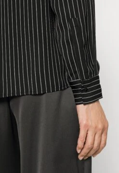 Anna Field T-Shirt À Manches Longues - Black/White -Anna Field Soldes Boutique 778888aa428946a7964ef39e7a6d1187