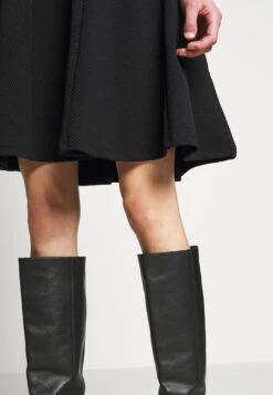 Anna Field Basic Mini A-Line Skirt - Minijupe - Black 9 Anna Field Basic Mini A-Line Skirt - Minijupe - Black -Anna Field Soldes Boutique 8563f60c0b0940f78419b340c95fc425