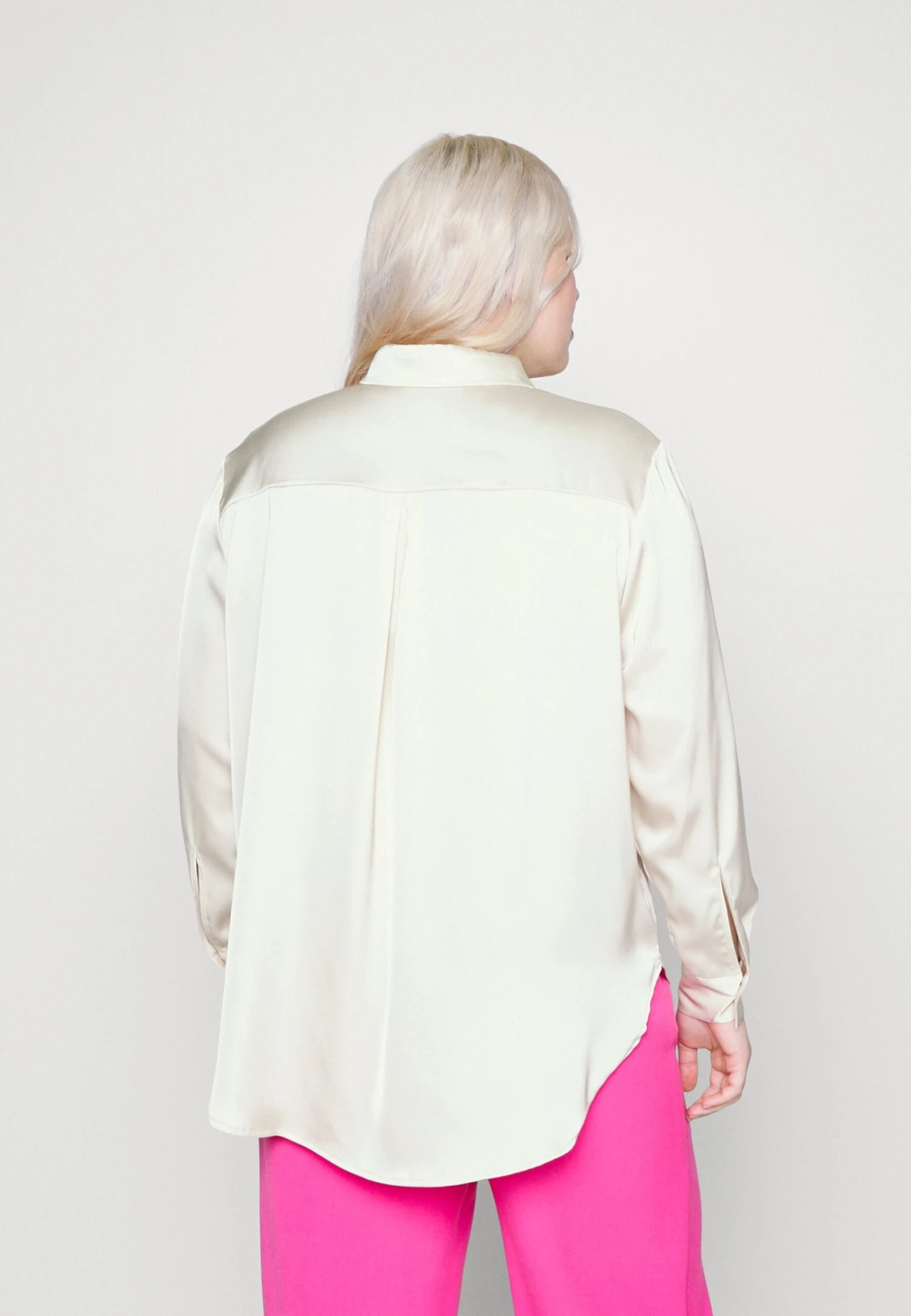 Chemisier - Off-White 3 Chemisier - Off-White – Image 3