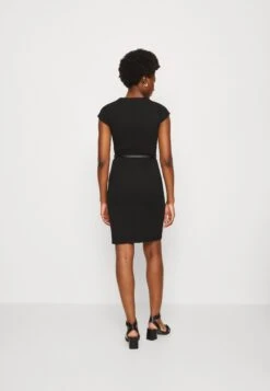 Anna Field Robe Fourreau - Black -Anna Field Soldes Boutique 8f1307c8f1c244d7ae604b04ea4f7322