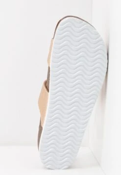 Anna Field Chaussons - Rose Gold 13 Anna Field Chaussons - Rose Gold -Anna Field Soldes Boutique 97a2aa3793284303a1a2c96beea9f9ee