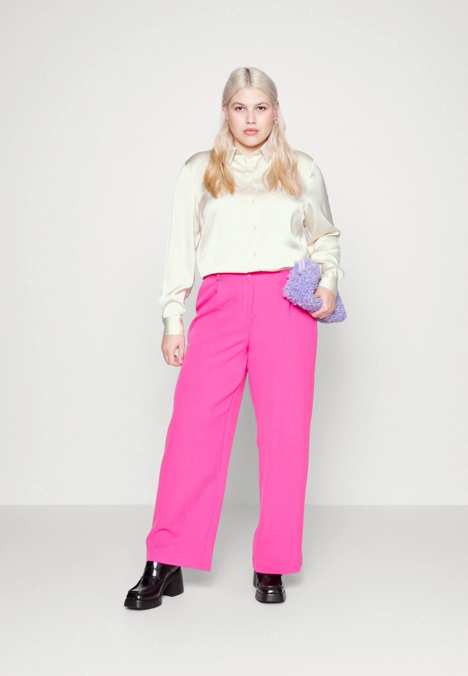 Chemisier - Off-White 2 Chemisier - Off-White – Image 2