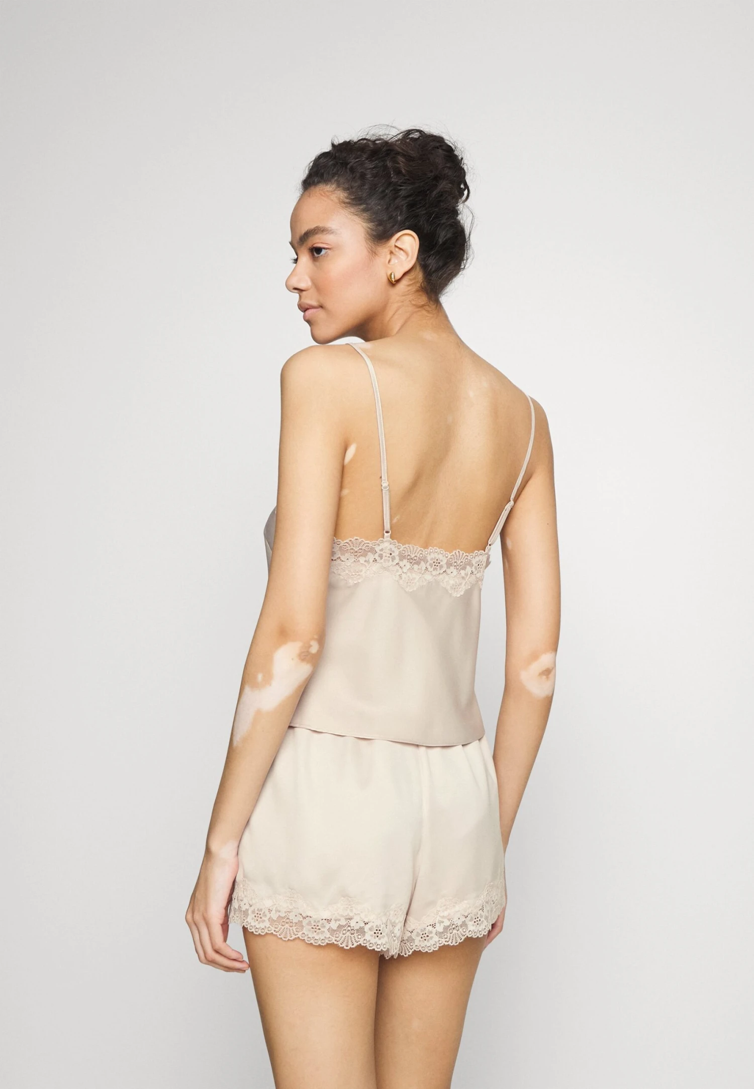 Anna Field Chemise De Nuit / Nuisette - Off-White 3 Anna Field Chemise De Nuit / Nuisette - Off-White – Image 3