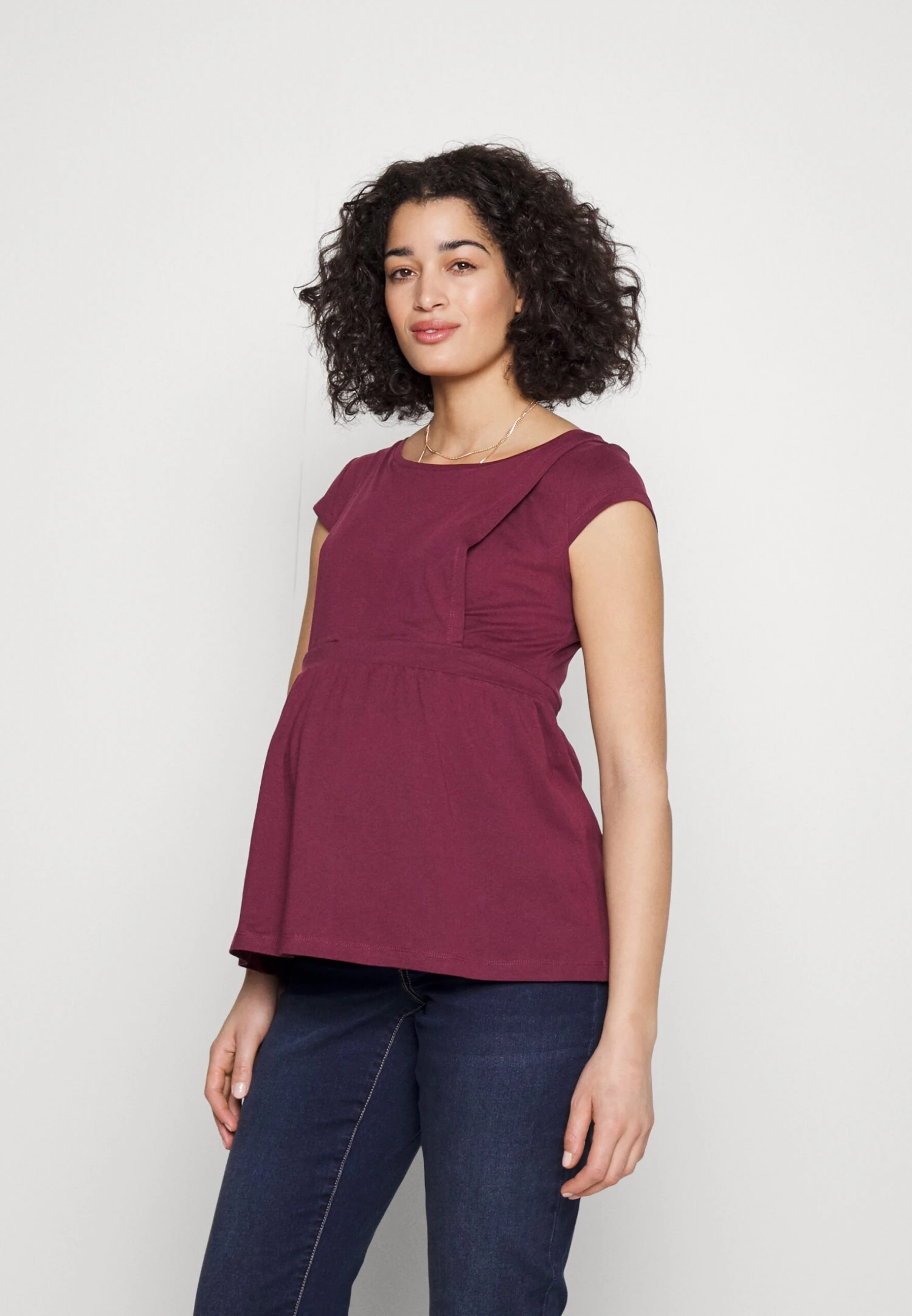 Maternity Baby Doll Nursing Tee - T-Shirt Imprimé - Dark Red 1 Maternity Baby Doll Nursing Tee - T-Shirt Imprimé - Dark Red