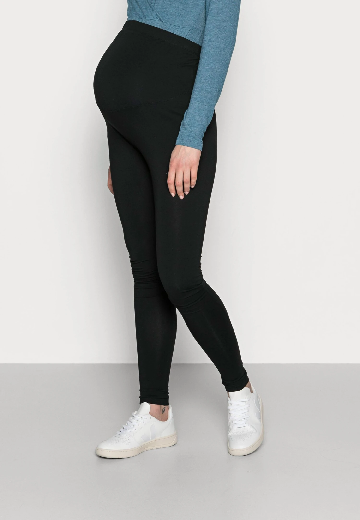 7/8 Length Maternity Leggings 2 Pack - Legging - Black 4 7/8 Length Maternity Leggings 2 Pack - Legging - Black – Image 4