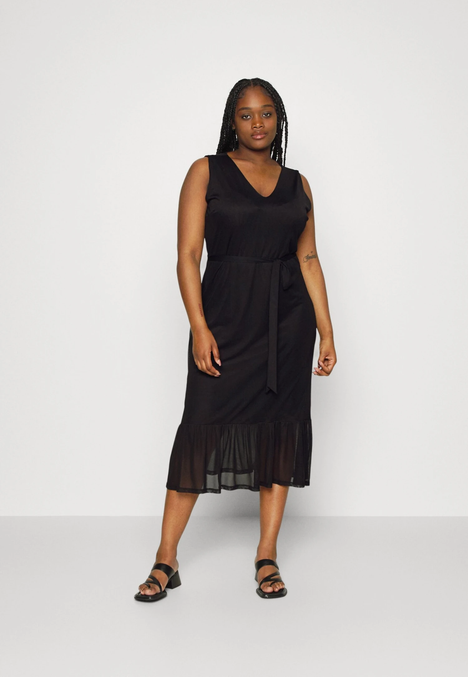 Sleeve Less Dress - Robe De Jour - Black 1 Sleeve Less Dress - Robe De Jour - Black