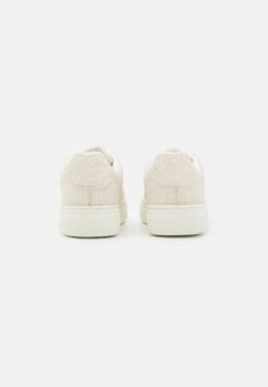 Baskets Basses - Off-White 9 Baskets Basses - Off-White -Anna Field Soldes Boutique d3b67d0bf0f5472984c10fecfec1cafd