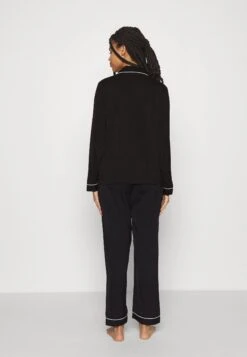 Anna Field Pyjama - Black 10 Anna Field Pyjama - Black -Anna Field Soldes Boutique de48a9cc214b41d59ff715b1da2f3717