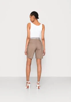 Anna Field Short - Taupe 7 Anna Field Short - Taupe -Anna Field Soldes Boutique e61c53ac185142a3a599f8ff60c08f8e