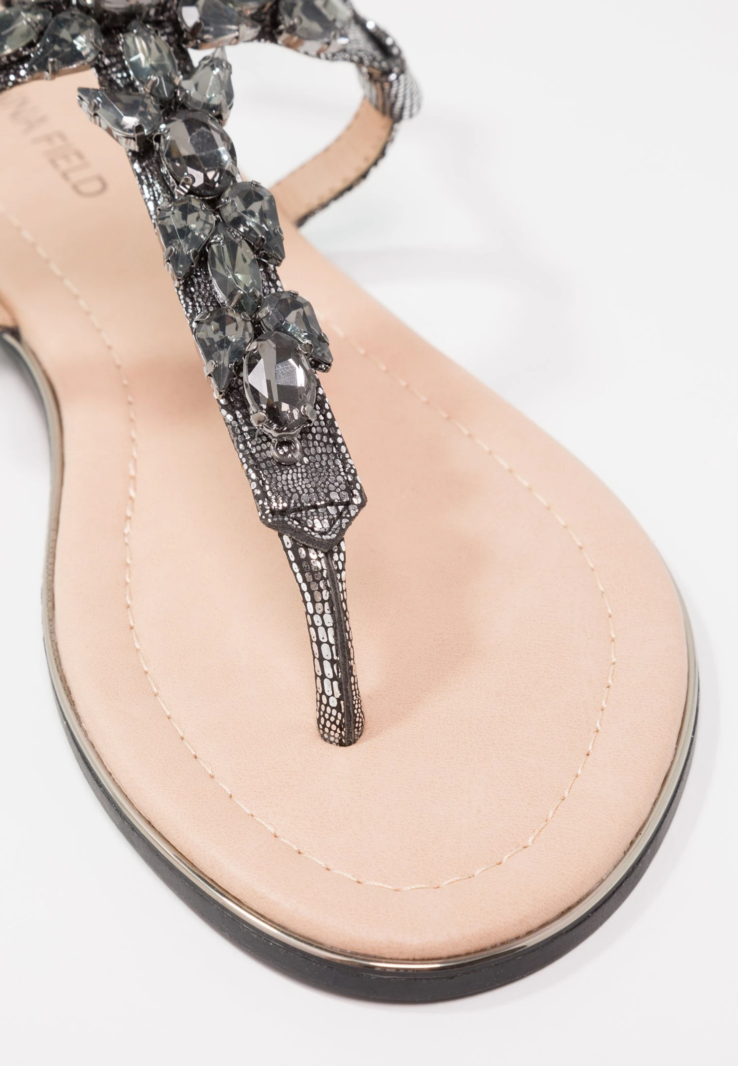 Anna Field Tongs - Dark Gray 7 Anna Field Tongs - Dark Gray – Image 7